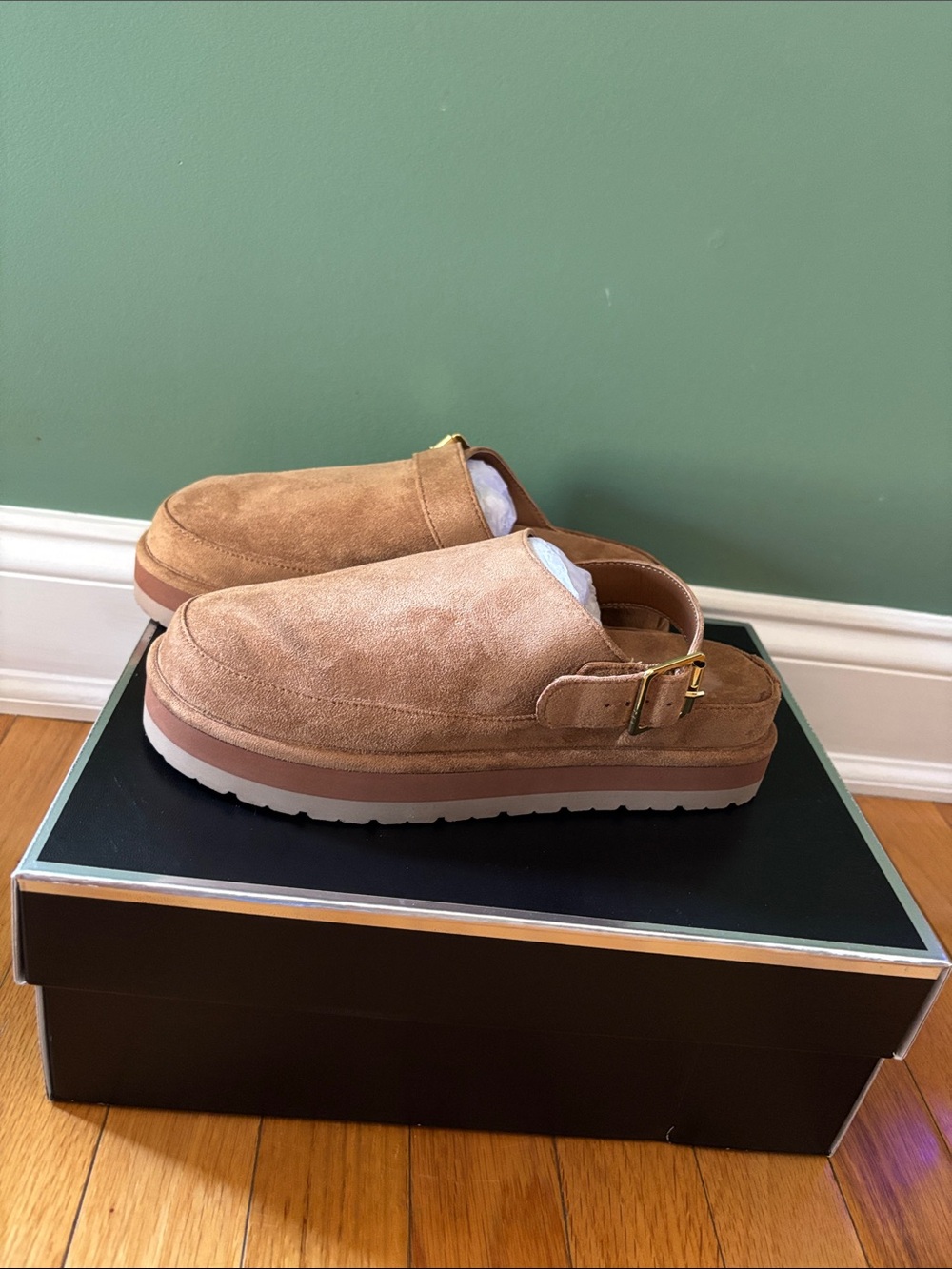 Madden Girl Brown Platform Clogs Women’s 6 NWT Chunky Slip On